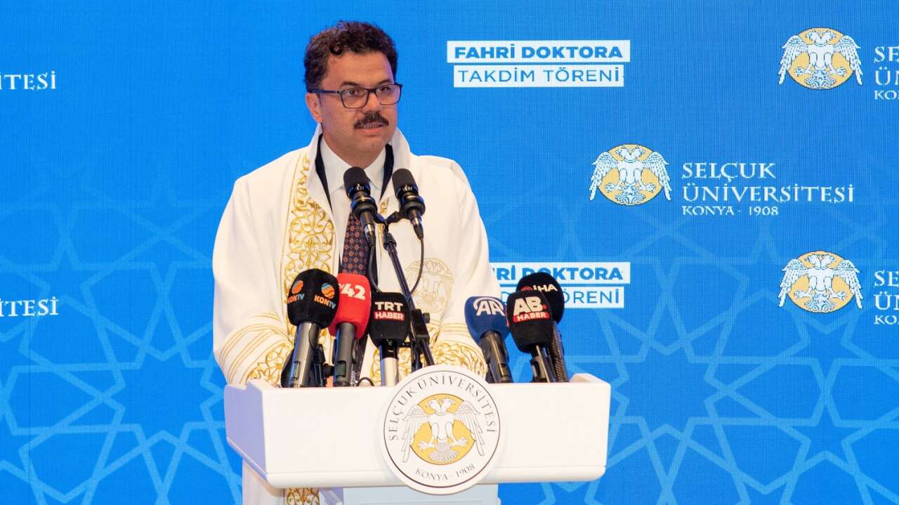 Bakan Murat Kurum’a mezunu olduğu Selçuk Üniversitesinde büyük ilgi 2